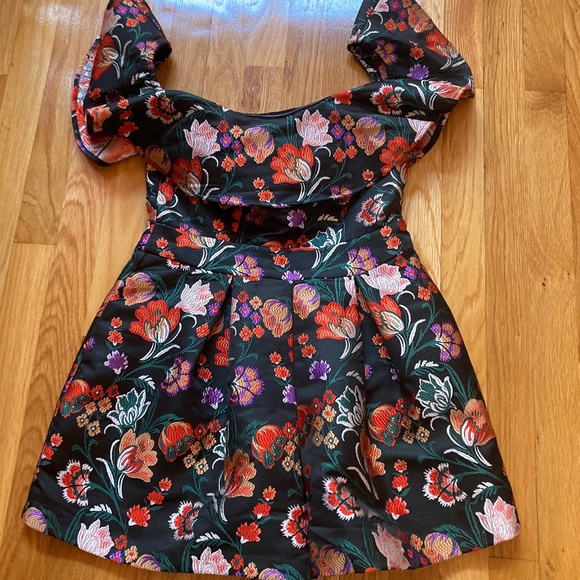 ASOS Black Floral Brocade Romper Sz 6 - Picture 1 of 5